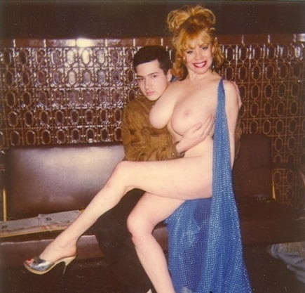 Kitten was often willing to let a fan get a nice feel