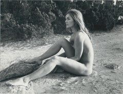 "Hey Mary-you catch the crabs yet?"