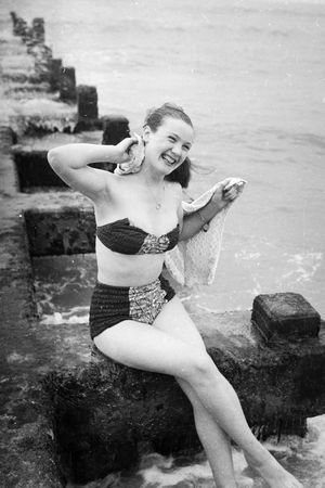 Ashly smiles-20 blowjobs today and counting.