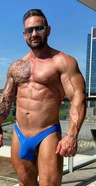 Bules mature muscle