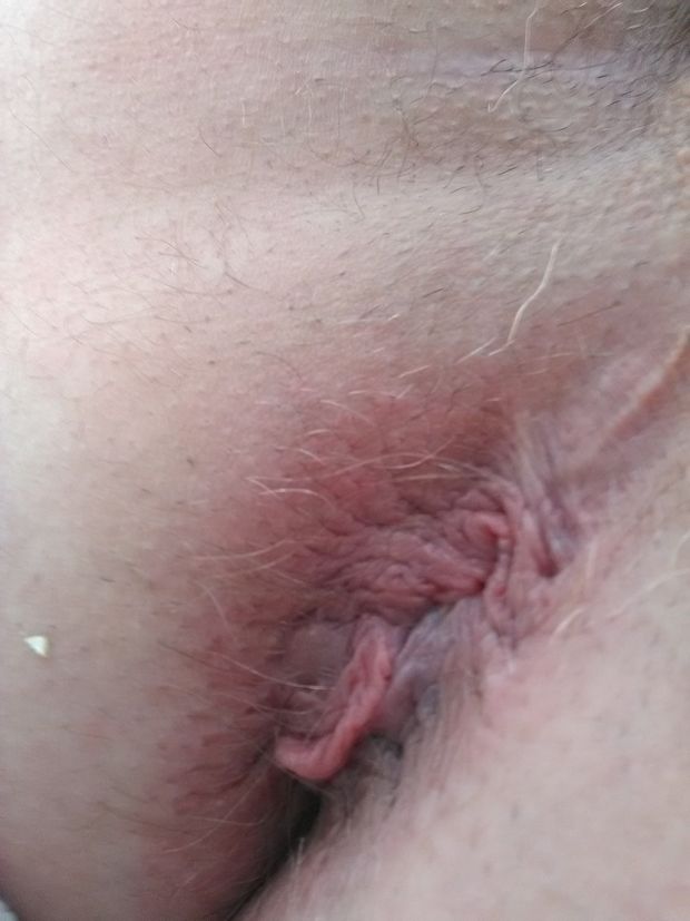 My sweet and sensitive asshole needs a mouth, a tongue...