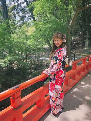 Rian Gonzales Asian vacation 1