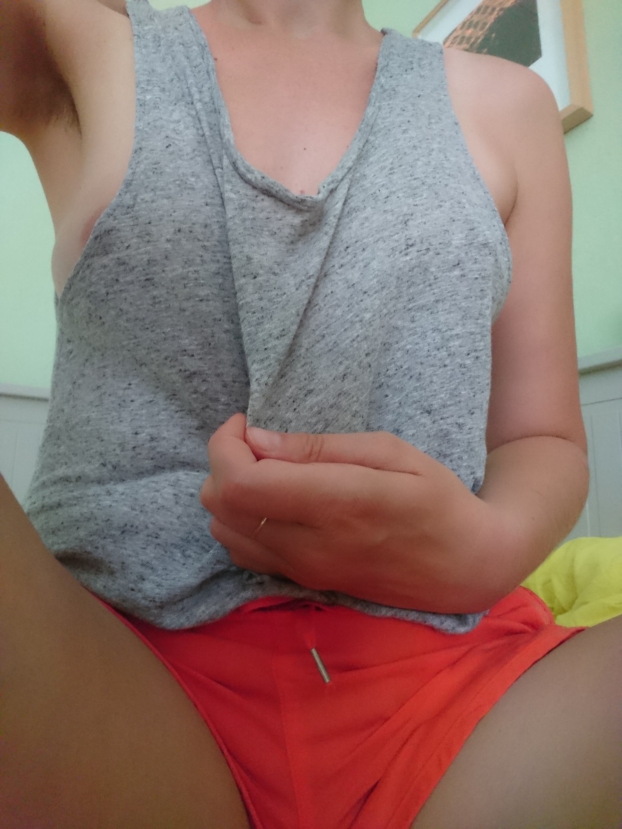 Tit slip