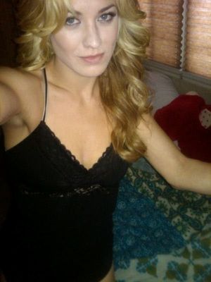 Seductive Yvonne Strahovski