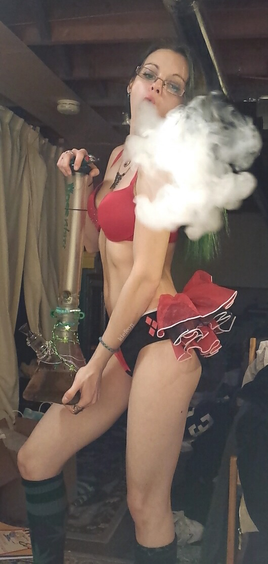 Kiefeon blowing a fat hit 2