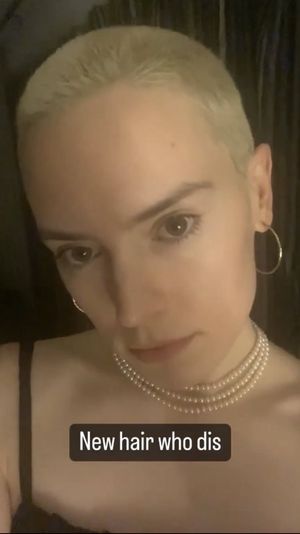 Daisy Ridley Blonde Pixie Cut