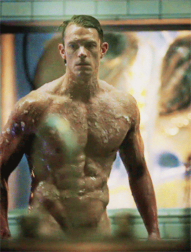 Joel Kinnaman