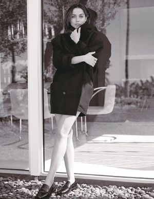 Ana De Armas Madame Figaro 2022(9)