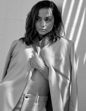 Ana De Armas Madame Figaro 2022(13)
