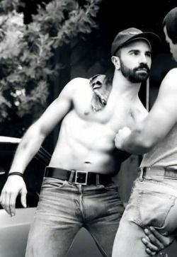 Fuck! Look at that huge bulge! what a cock!