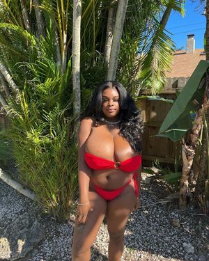 Dezodbaby in a Red bikini