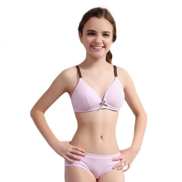 Pink, black trim & bow-what more can a miss want in undies