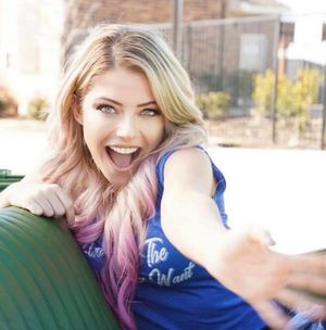 beautiful blonde - alexa bliss