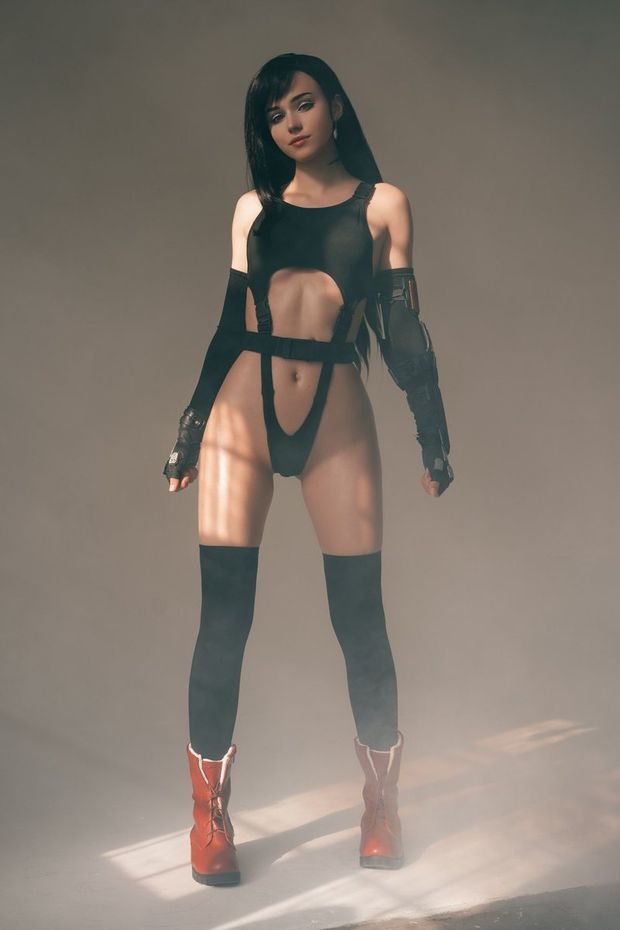 Shirogame Tifa Cosplay