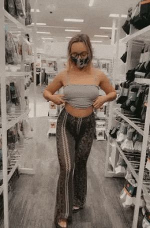 queentaylor12 public flashing
