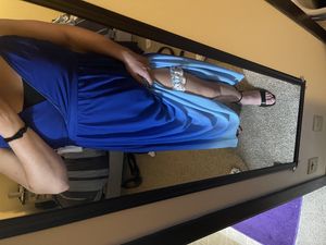 Saving this dress for date nights.