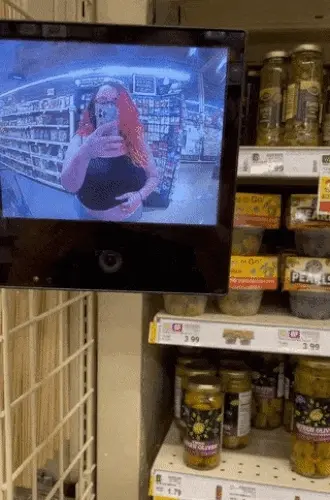violetvig public flashing