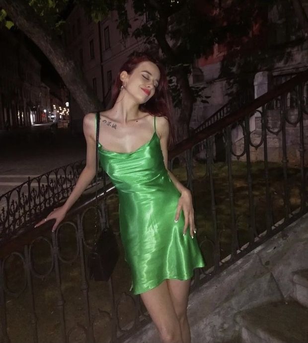 1Green latex dress no bra