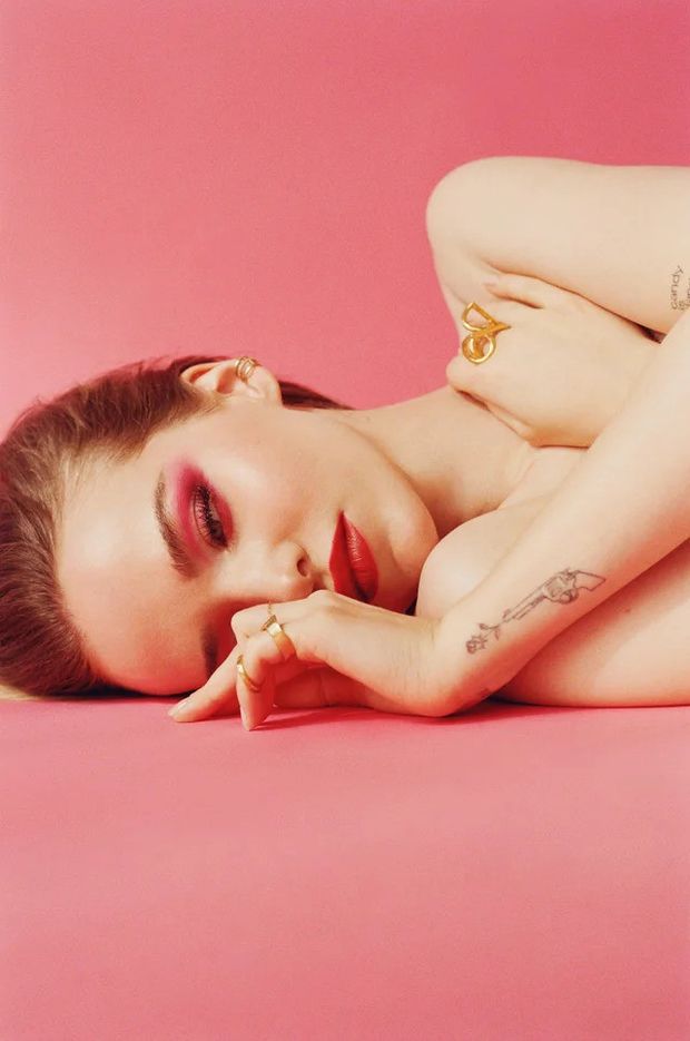 Dove Cameron  Schon Magazine (April 2021)