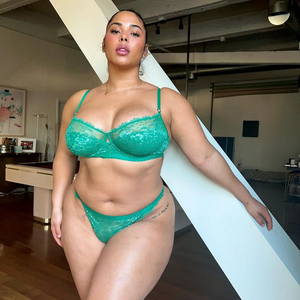 The Beautiful Tabria Majors in her Green bra and thong