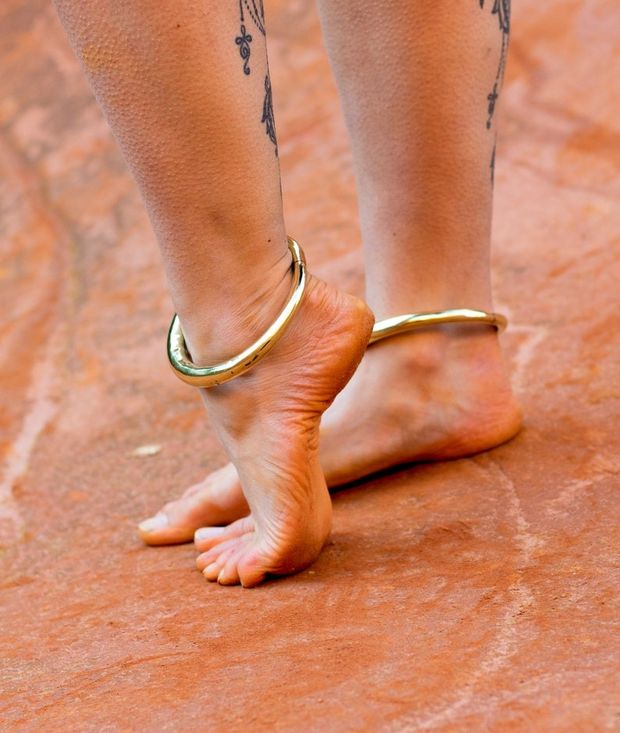 Slave jewel