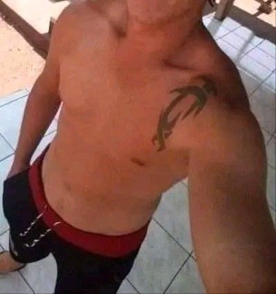 I love women who love my dick in her anus