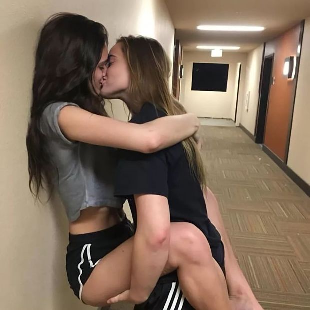 College teens experimenting