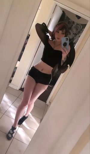 Anie Joy beautiful selfie 3