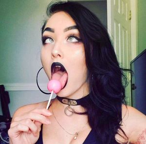 Usually.. I would have the urge to poke whoever made this face in the eye, but this gorgeous creatures, steel grey eyes are to beautiful.