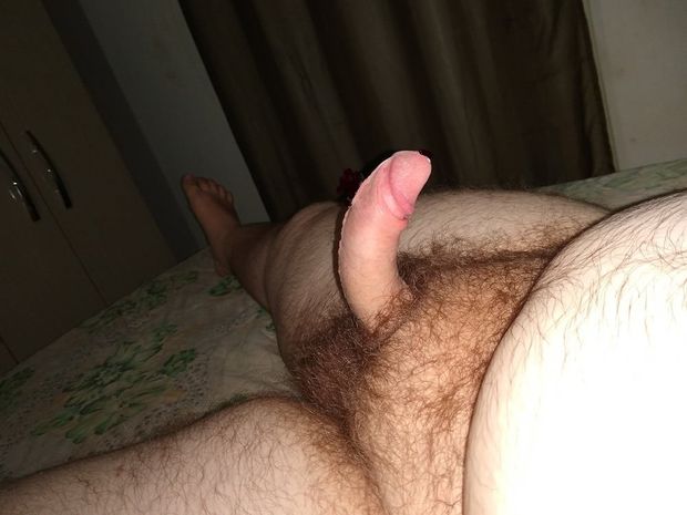 OMG! How perfect is he???? I could shove that cock all the way down and wait for his huge squirts of chubby cum!
