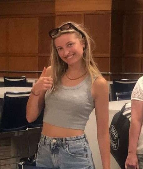 Victoria thumbs up!
