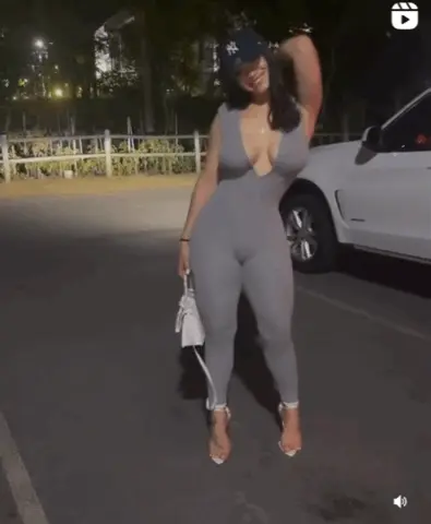 Latina showing off her perfect body!! Delicious!!!
