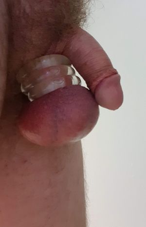 3 silicone rings providing a nice stretch