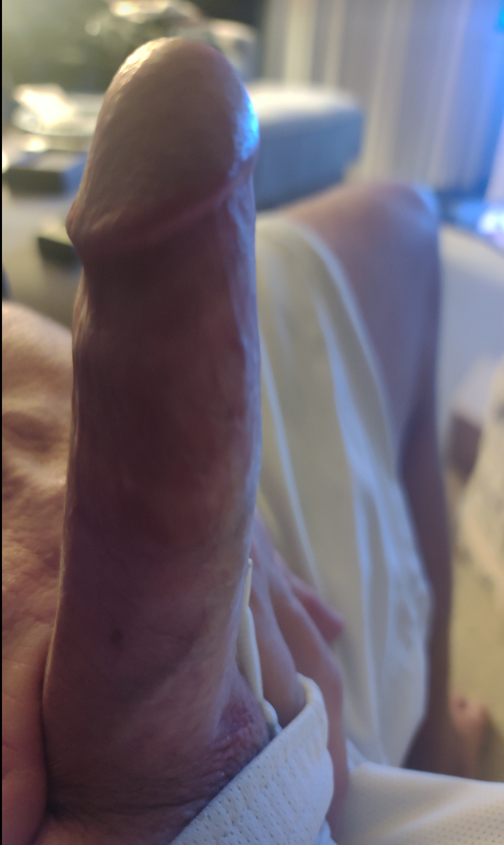 had a stiff cock. had to take a selfie