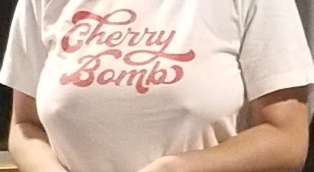 braless hard nipples