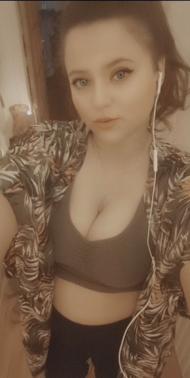 Big tits & big ass