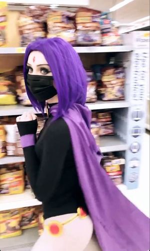 Anie Joy Raven cosplay 2