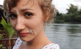Cum make-up for a river-walk