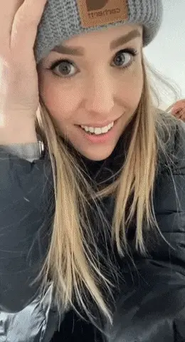Tit Flash
