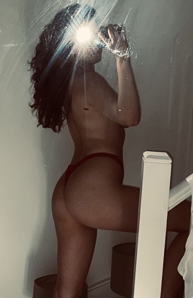 My wife looking sexy