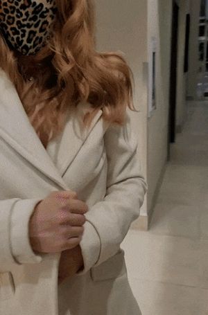 Alyssa Taylor public flashing