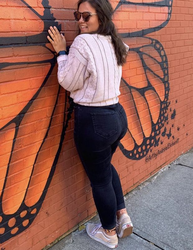 “You and your ex know you wanted my phat ass, I bet you would’ve paid money to get near my butthole just to smell my last shit”