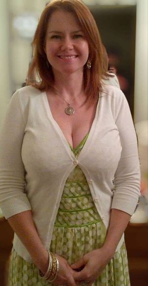 I know you like jerking off to normal photos of mature women