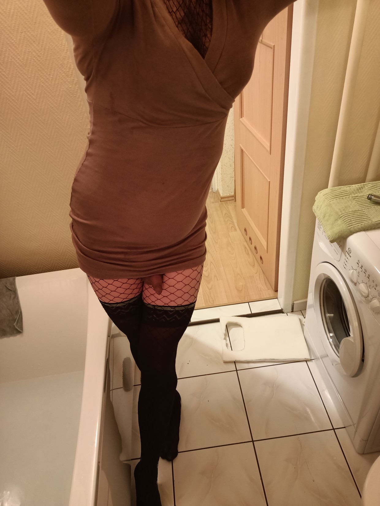 I'm waiting with my deep ass for a real fuck