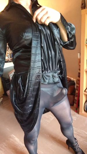 Hard clitty in pantyhose