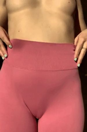 FitChickRae legging cameltoe
