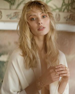 Wide-eyed loveliness