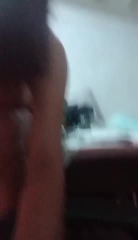 Filipina hottie exposing some more!