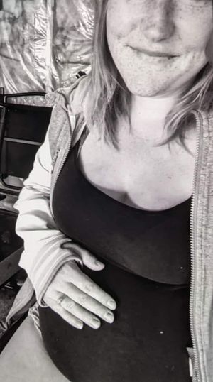 My crush looking amazing pregnant 1