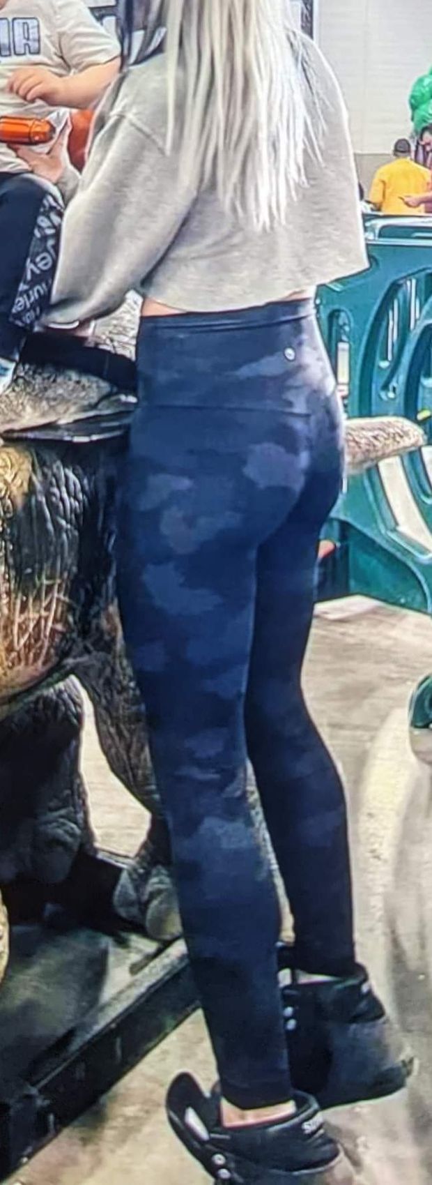 Sexy ass on blonde